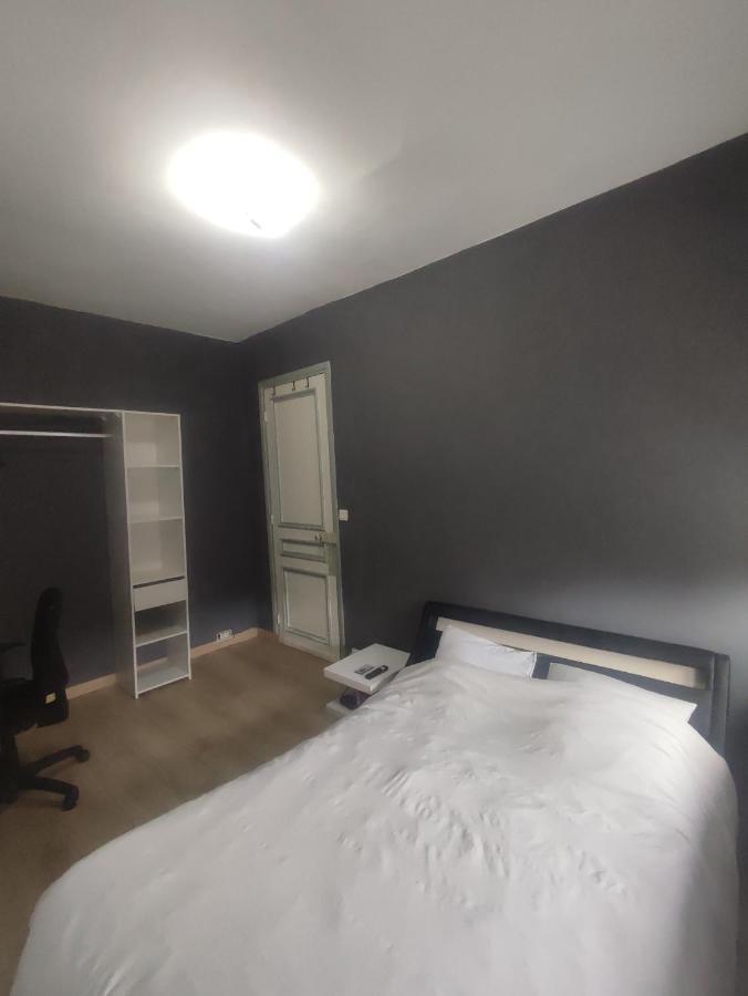 Chambre Prive Dans Une Maison Avec Terrasse Et Jardin Salles De Bain Partagees Leilighet Lille Eksteriør bilde